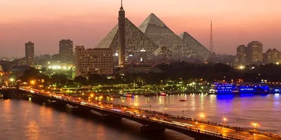 İstanbul'a gitmek kadar kolay! 2025 vizesiz gezilecek ülkeler: Kimliğiniz olması yetiyor 2